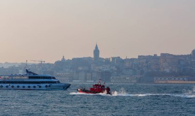 İstanbul 'un en tarihi yerleri arasında farklı ve estetik feribot koleksiyonları