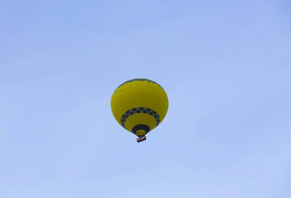 Heißluftballon Ist Heißluft Mit Flamme Gefüllt Kappadokien Türkei — Stockfoto