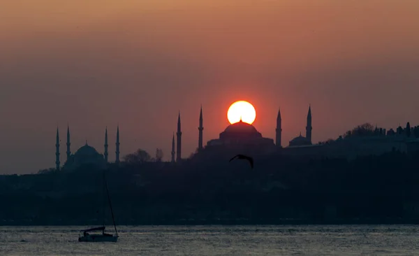 Widok Błękitnego Meczetu Hagia Sophia Zachodzie Słońca Zachodzie Słońca Został — Zdjęcie stockowe