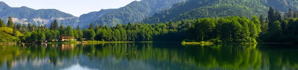 Paisaje Vista Karagol Lago Negro Destino Popular Para Los Turistas —  Fotos de Stock