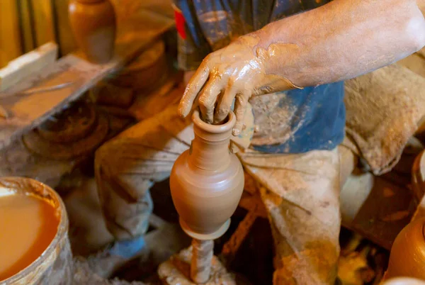 Fabbrica Ceramica Lavoratori Che Producono Ceramiche — Foto Stock