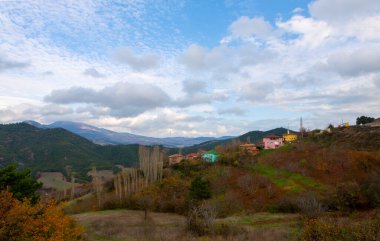 Taurus Dağları ve eteklerindeki yerleşim yerleri