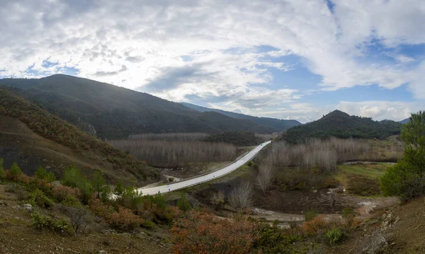 Settlement life in the Taurus Mountains and foothills