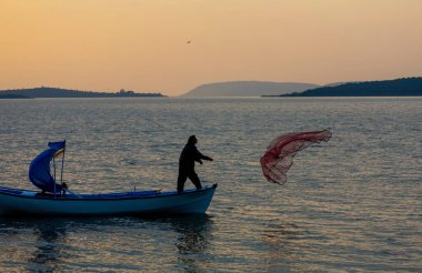 Geleneksel evler ve eski taş köprüler, Rize - Türkiye