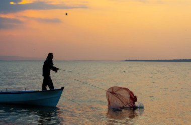 Geleneksel evler ve eski taş köprüler, Rize - Türkiye