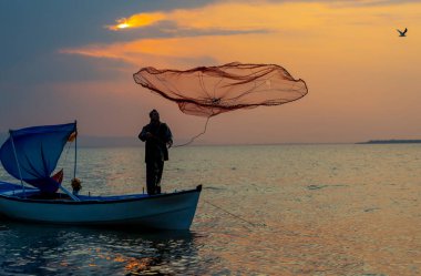 Geleneksel evler ve eski taş köprüler, Rize - Türkiye