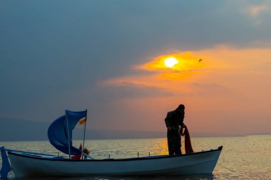 Geleneksel evler ve eski taş köprüler, Rize - Türkiye