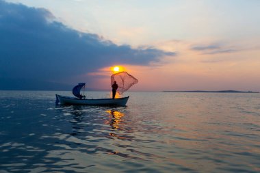 Geleneksel evler ve eski taş köprüler, Rize - Türkiye