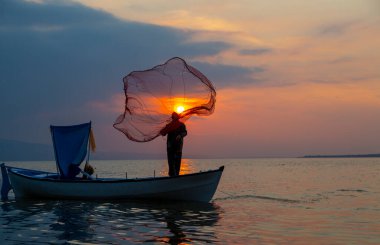 Geleneksel evler ve eski taş köprüler, Rize - Türkiye