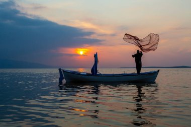 Geleneksel evler ve eski taş köprüler, Rize - Türkiye