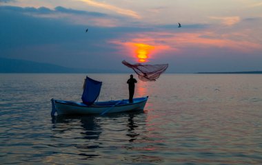 Geleneksel evler ve eski taş köprüler, Rize - Türkiye