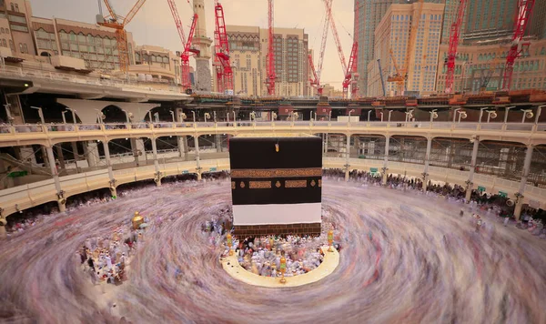 Holy Place Kaaba Pessoas Circunambulando Durante Dia Fotografado Com Técnica — Fotografia de Stock