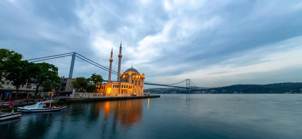 Istambul Imagem Mesquita Ortakoy Com Ponte Bósforo Istambul Durante Belo — Fotografia de Stock