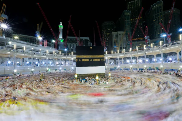 Mecca Saudi Arabia Dav Lidí Kteří Dělají Tawaf Kolem Svaté — Stock fotografie