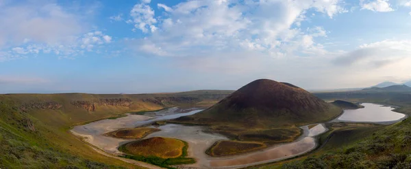 Lago Meke Lago Cráter Compuesto Por Dos Lagos Anidados Ubicados — Foto de Stock