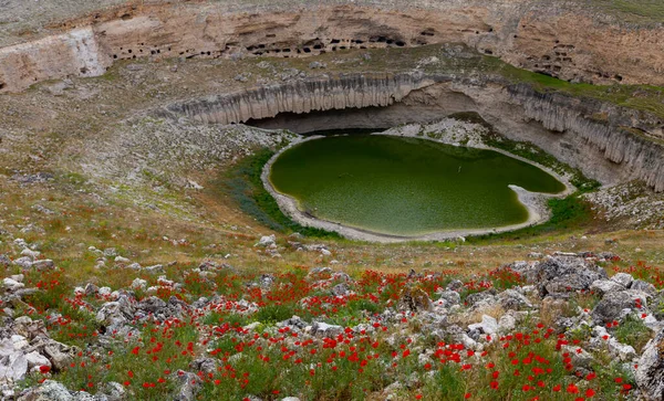 Cirali Pit Sumideros Alrededor Provincia Konya Turquía —  Fotos de Stock
