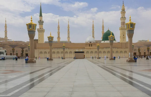 マスジド ナバウィ メディナ大モスク — ストック写真