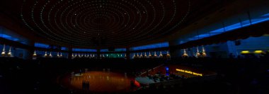 Sufi dönüşü, Sufisa 'da ortaya çıkan bir tür Sama ya da fiziksel olarak aktif meditasyondur. Yüksek ISO' da ortaya çıkar..