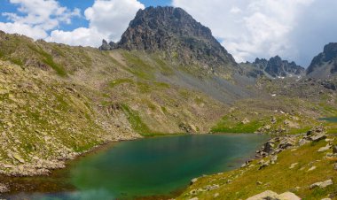 Kakar Dağları Ulusal Park Verenik Kapl Gölleri