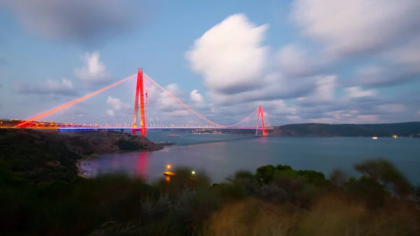 Yavuz Sultan Selim Bridge Istanbul Turkey Evening Illumination 3Rd Bosphorus — стоковое фото