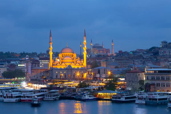 Yeni Cami (Yeni Cami). İstanbul, Türkiye