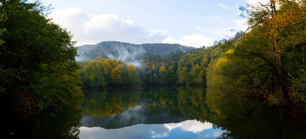 土耳其博卢Yedigoller公园 7个湖泊 的秋季景观 — 图库照片