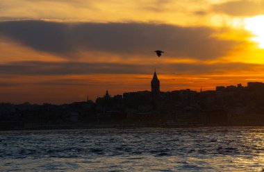 İstanbul 'da İstanbul' da Galata Kulesi ve Bakire Kulesi gezisi