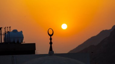 Kutsal Mekke şehrinde gün doğumu