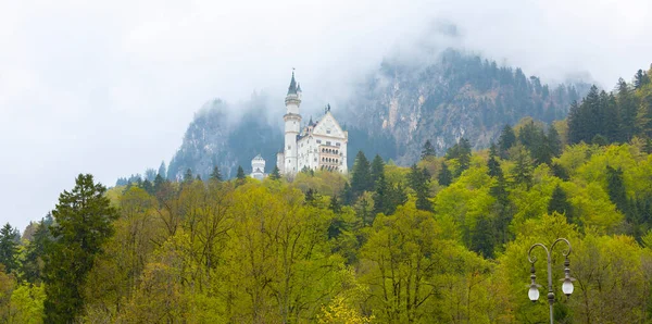 Schöne Aussicht Auf Das Weltberühmte Schloss Neuschwanstein Das Romanische Renaissance — Stockfoto