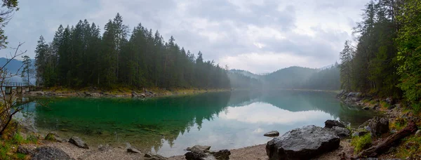 Lake Eibsee Bajorország Németország Sok Természet Tájak Európa Alpok Hegy — Stock Fotó