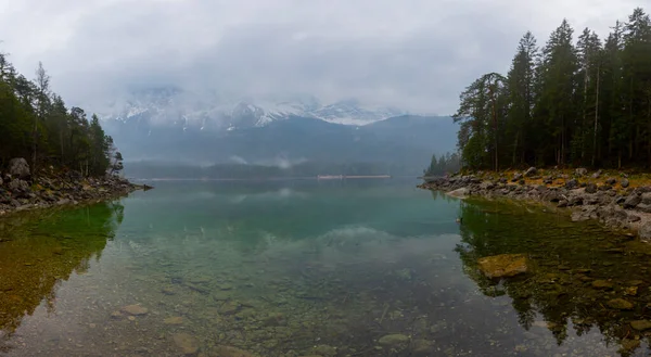 Lago Eibsee Bavaria Germany Naturaleza Paisajes Europa Alpes Montaña Zugspitze — Foto de Stock