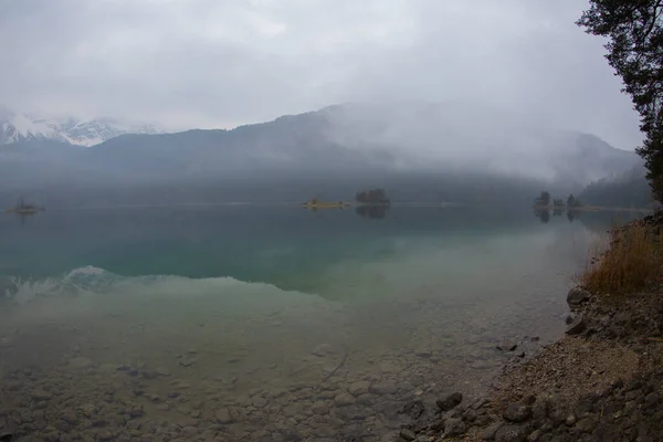 Озеро Ейберзе Баварія Німеччина Природні Ландшафти Європа Альпи Гірський Цугспітце — стокове фото