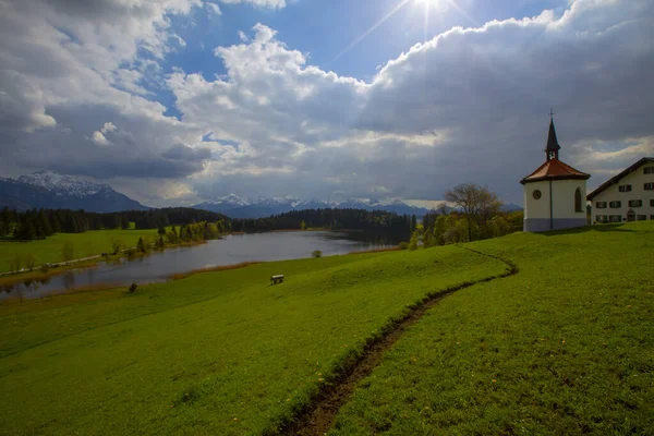 Chapel Hegratsrieder See Lake Autumn Morning Ostallgu Bavaria Germany — Foto Stock