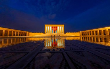 Anitkabir, Türkiye Cumhuriyeti 'nin kurucusu Mustafa Kemal Atatürk' ün mozolesidir. Anitkabir, Türk halkının sık sık ziyaret ettiği tarihi yerlerden biri..