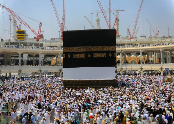 Una Foto Más Amplia Atmósfera Reunión Peregrinos Umrah Cerca Kaaba — Foto de Stock