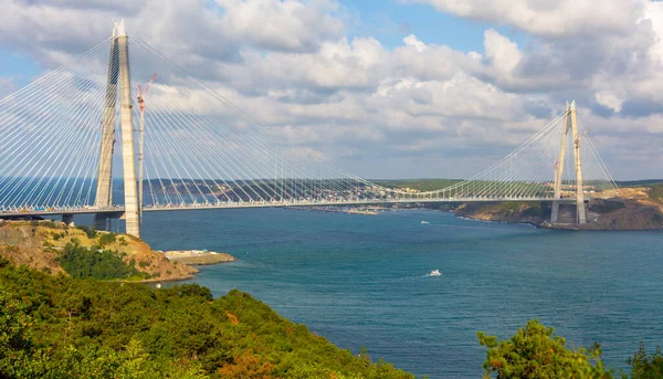 Yavuz Sultan Selim Köprüsü Stanbul Boğazı Görünümü — Stok fotoğraf