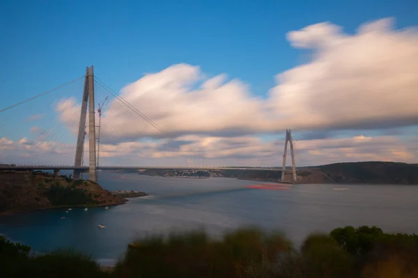 Γέφυρα Γιαβούζ Σουλτάν Σελίμ Κωνσταντινούπολη Bosporus Άποψη — Φωτογραφία Αρχείου