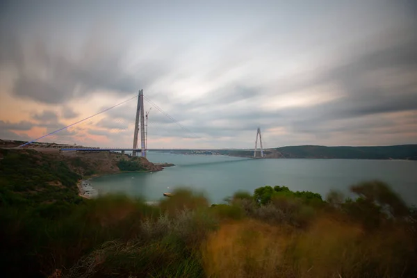 Yavuz Sultan Selim Köprüsü Stanbul Boğazı Görünümü — Stok fotoğraf