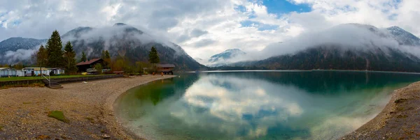 Jezioro Plansee Alpach Austriackich — Zdjęcie stockowe