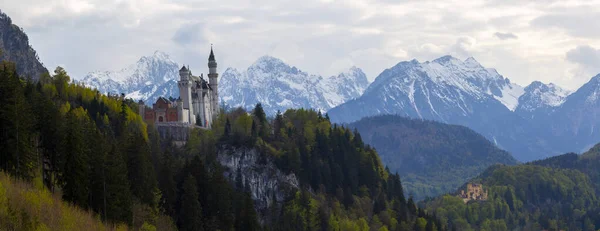 Замок Нойшванштайн Фуссен Бавария Германия — стоковое фото