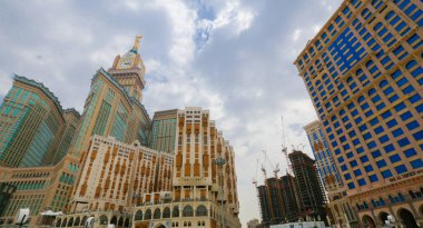 Makkah, Suudi Arabistan 'da Abraj Al Yem (Kraliyet Saat Kulesi Makkah) ile Skyline.