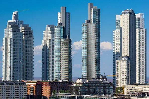 Paisaje urbano de buenos aires, ciudad capital de la República argentina — Foto de Stock