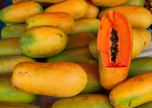 Mercato della frutta di Papaya — Foto Stock