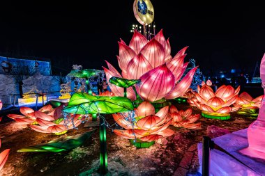 Nanhu Park, Changchun, Çin 'de buz ve kar ışığı sergisi