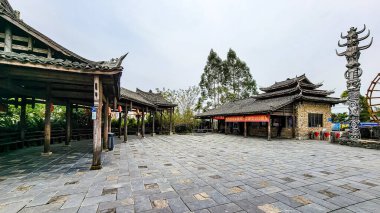 Guilin, Guangxi, Çin 'deki Dongqing Su Köyü halk mimarisi