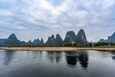 Guangxi, Çin 'deki Lijiang Nehri Sahnesi Sahnesi