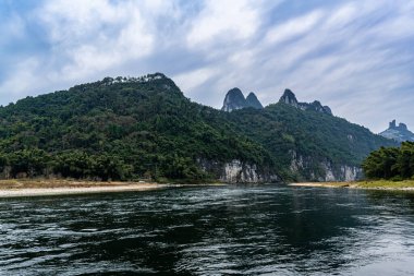 Guangxi, Çin 'deki Lijiang Nehri Sahnesi Sahnesi