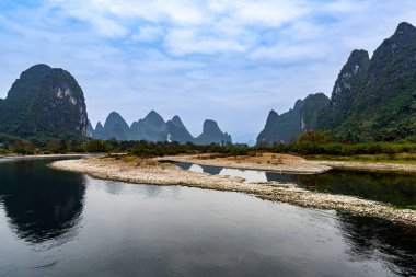 Guangxi, Çin 'deki Lijiang Nehri Sahnesi Sahnesi