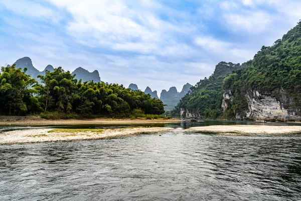 Guangxi, Çin 'deki Lijiang Nehri Sahnesi Sahnesi
