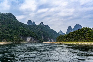 Guangxi, Çin 'deki Lijiang Nehri Sahnesi Sahnesi